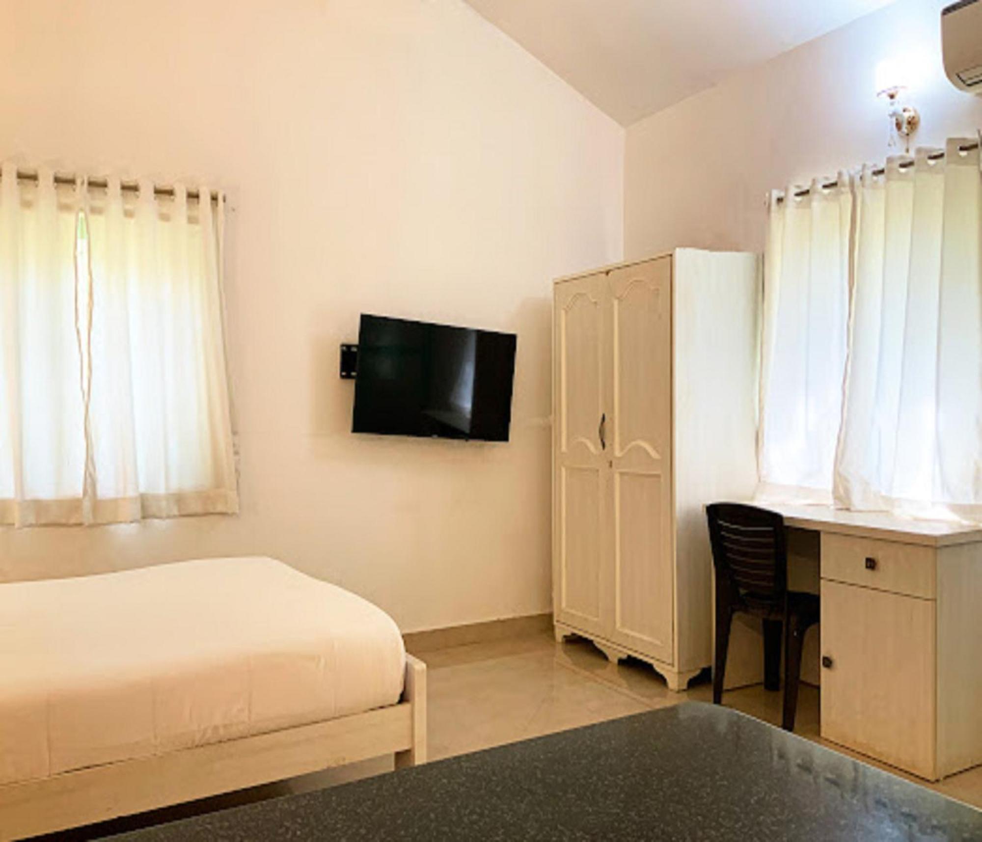 Lar Amorosa Boutique Hotel - Goa Calangute Eksteriør bilde
