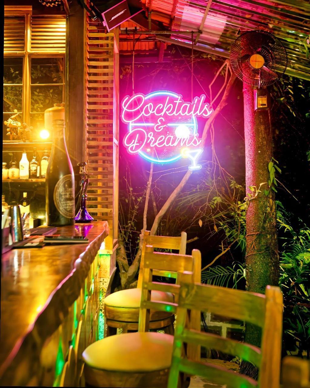 Lar Amorosa Boutique Hotel - Goa Calangute Eksteriør bilde