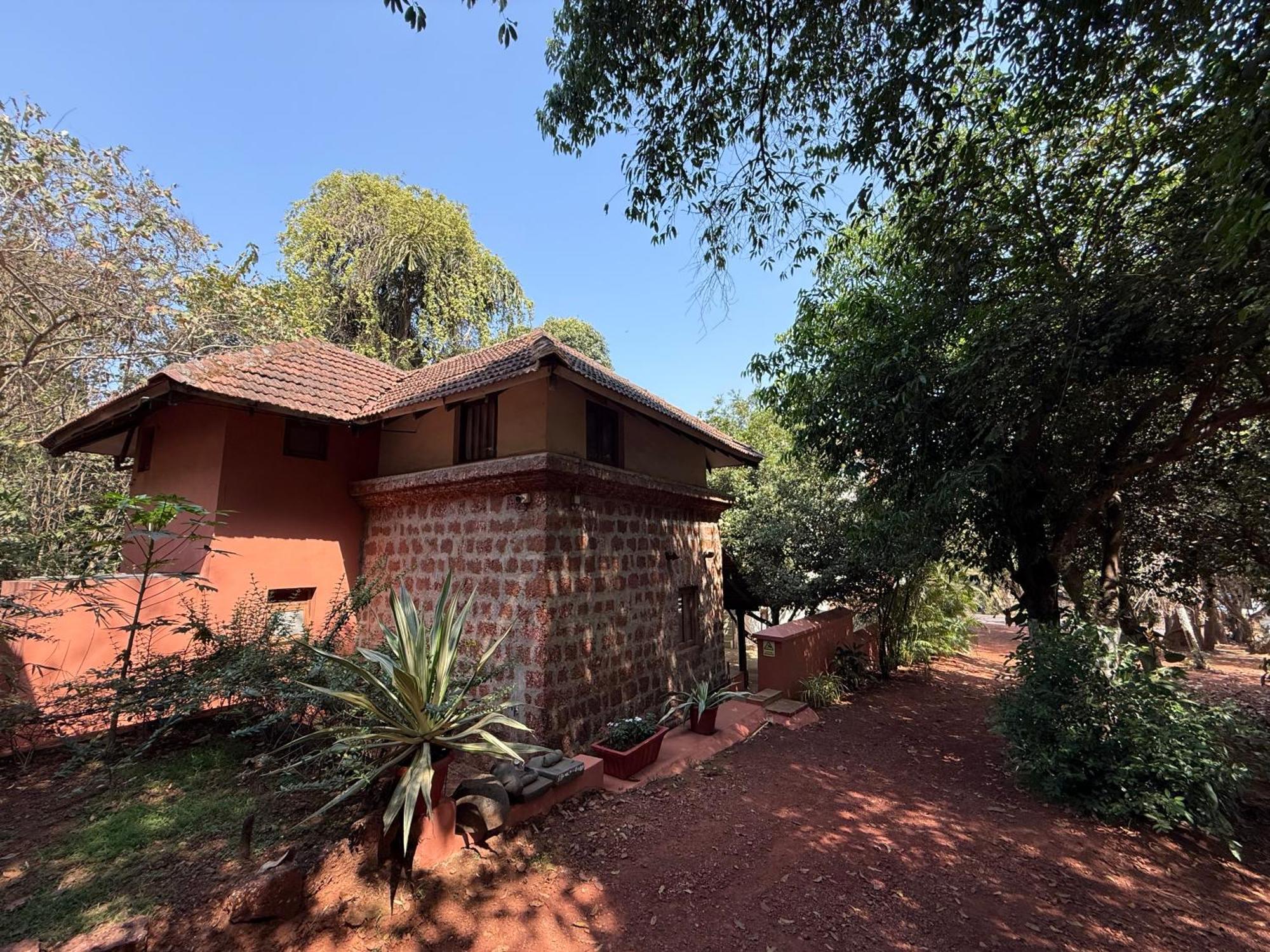 Lar Amorosa Boutique Hotel - Goa Calangute Eksteriør bilde