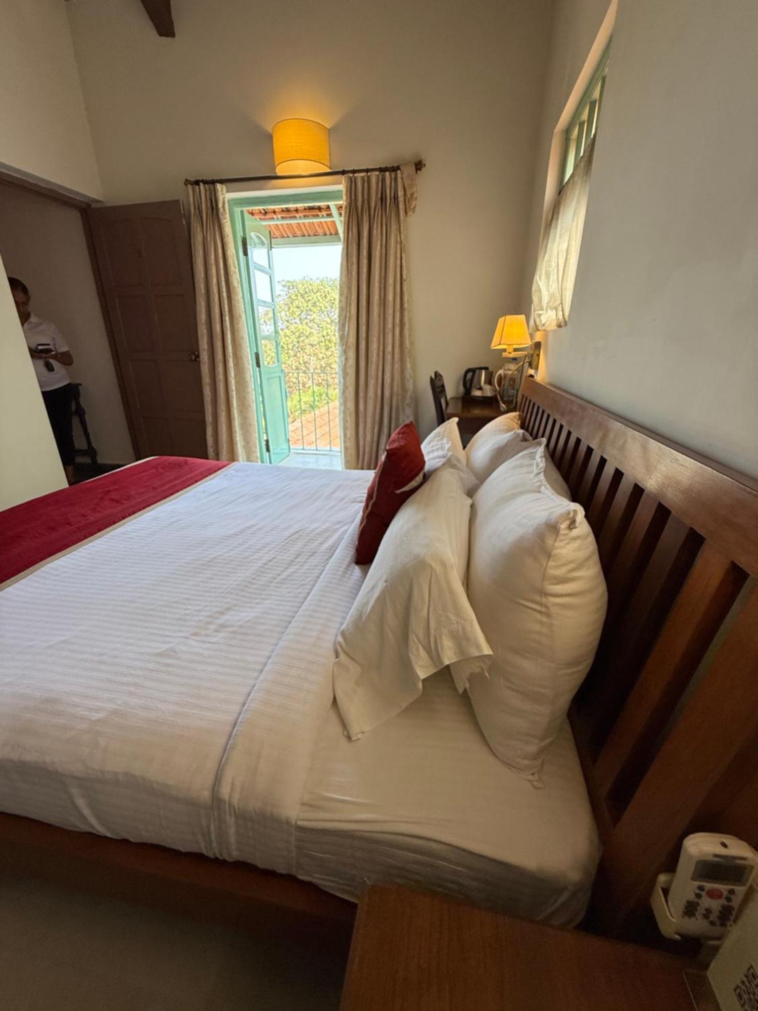 Lar Amorosa Boutique Hotel - Goa Calangute Eksteriør bilde