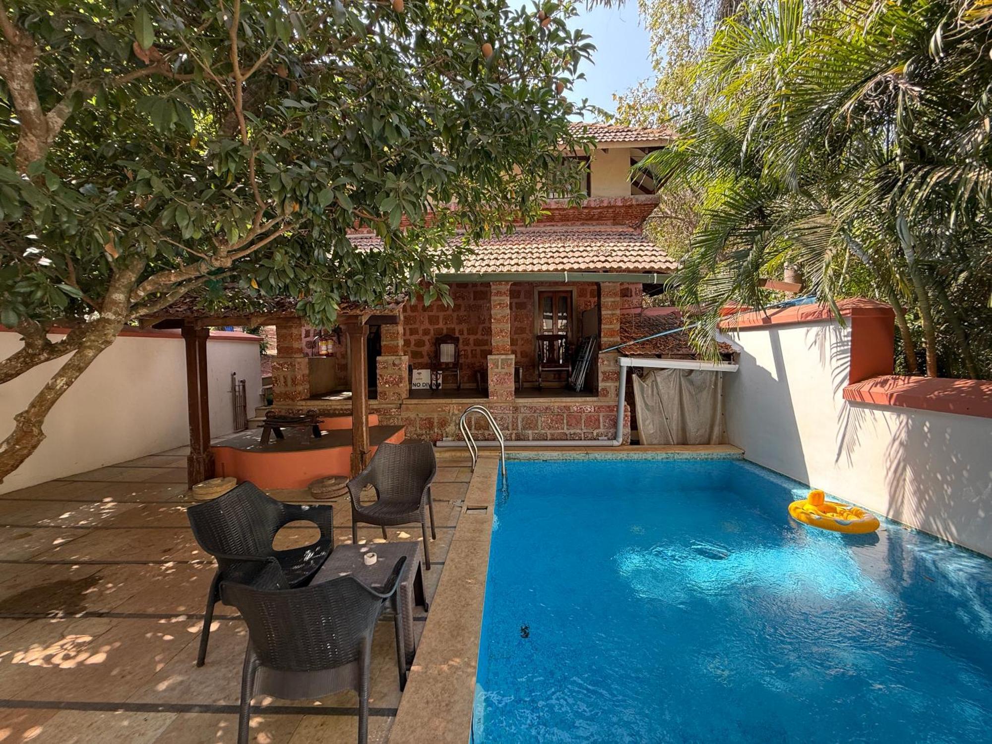 Lar Amorosa Boutique Hotel - Goa Calangute Eksteriør bilde